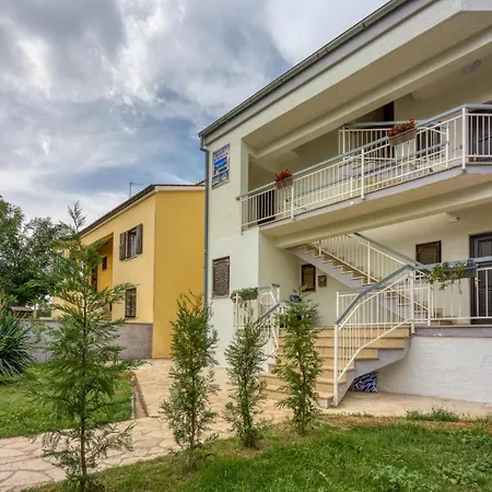 Neaktivan Profil Apartman *