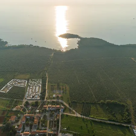 Apartman Neaktivan Profil Poreč